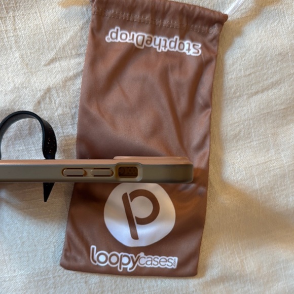 Loopy Case - Picture 5 of 7